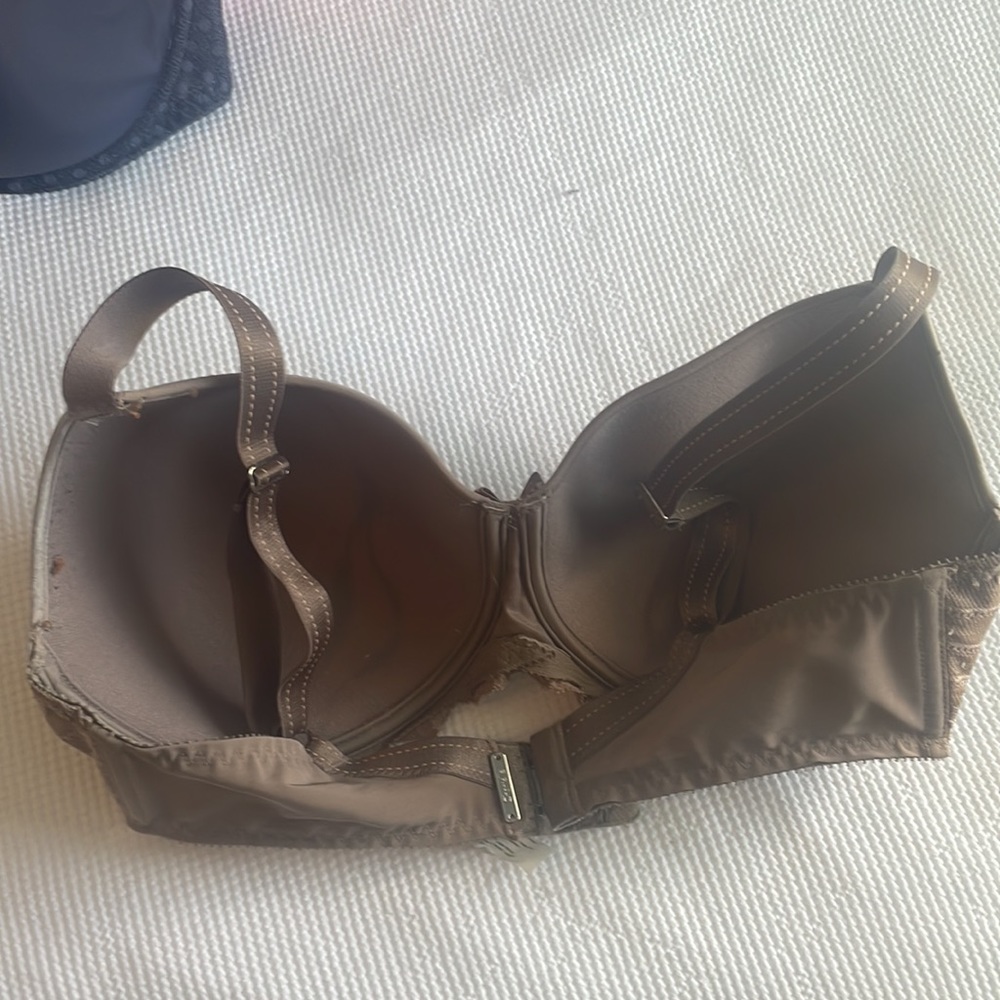 Bra - Picture 2 of 3